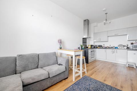 1 bedroom flat for sale, Millbrook Road East, Southampton, Hampshire, SO15