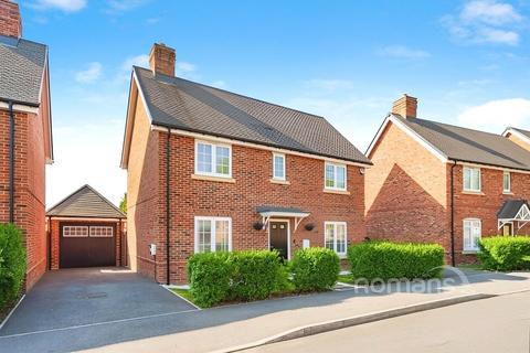 Cascade Way, Farnham, Surrey