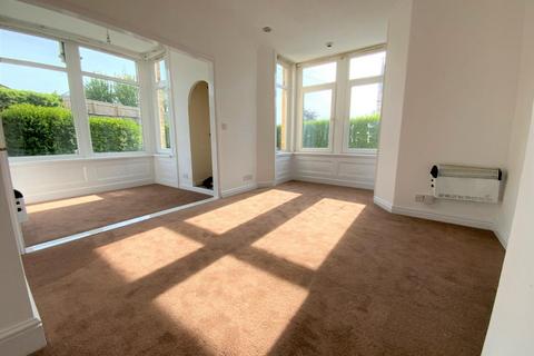 Studio to rent, Studio Flat, Bear Street, Barnstaple