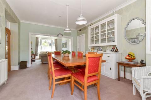 4 bedroom detached house for sale, The Avenue, Kingsdown, Deal, Kent