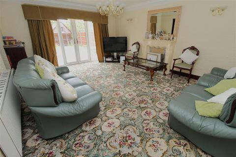 5 bedroom detached house for sale, Canal View, Liverpool L31