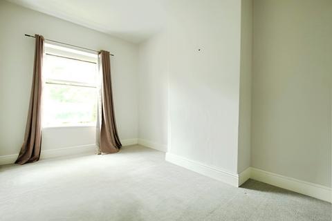 2 bedroom terraced house for sale, Troy Road, Morley, LS27