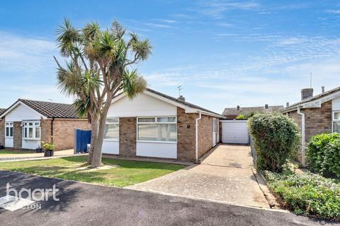 2 bedroom detached bungalow for sale, Wade Reach, Walton On The Naze