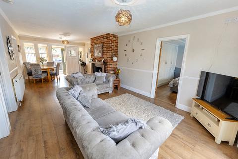 4 bedroom detached bungalow for sale, Preston Road, Holland-on-Sea, CO15 5