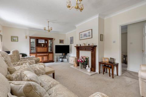 undefined, Chain Free in King's Lynn
