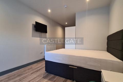 Studio to rent, Renaissance Works, New Street, Huddersfield, HD1 2AT