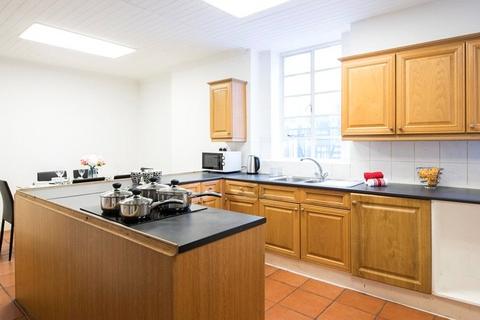 5 bedroom flat to rent, Park Road, London, NW8