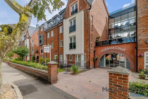 1 bedroom apartment for sale, Oakfield Court, Crofts Bank Road, Urmston, Manchester, M41 0AA
