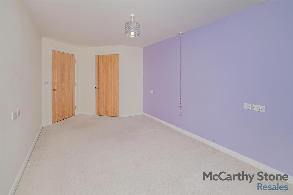 8657492-interior05.jpg