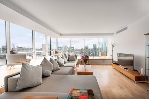 2 bedroom flat to rent, Grosvenor Road, Pimlico, London, SW1V