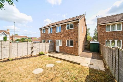25 Abbots Way, Sherborne, DT9 6DU