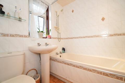 15 Breval Crescent, Clydebank, G81 6PA