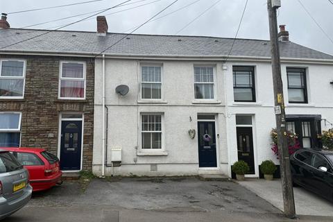 32 Brynamman Road, Lower Brynamman, Ammanford, SA18 1TP