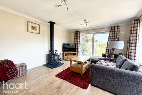 undefined, Leverington Common, Leverington