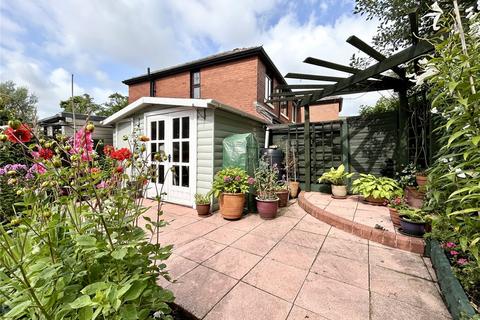 4 Primrose Bank, Greenfield, Oldham, OL3 7JP