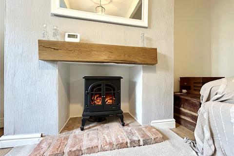 4 Primrose Bank, Greenfield, Oldham, OL3 7JP