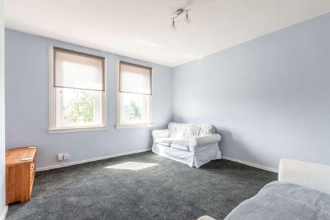 1 bedroom flat to rent, 3027L – Stenhouse Drive, Edinburgh, EH11 3HA