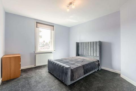 1 bedroom flat to rent, 3027L – Stenhouse Drive, Edinburgh, EH11 3HA