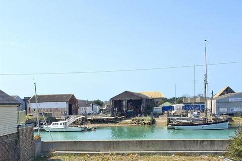 undefined, River Road, Littlehampton