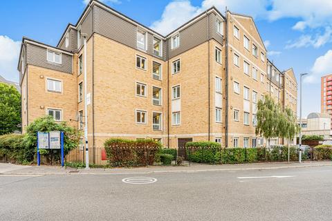 1 bedroom retirement property for sale, High Street, Feltham, TW13