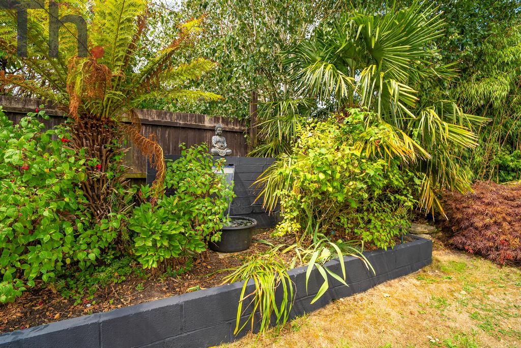 Pretty Garden