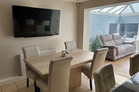 undefined, Hadrians Close, Huddersfield, West Yorkshire, HD3