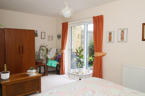 2 bedroom maisonette for sale, Hayesford Park Drive, Bromley, BR2