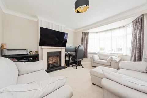 9 Tranmere Road, Twickenham, TW2 7JF