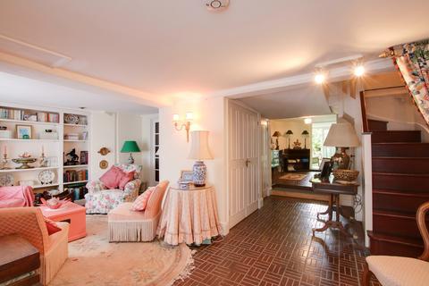 3 bedroom house for sale, HIGH STREET, FAREHAM. GUIDE PRICE £400,000 - £425,000.
