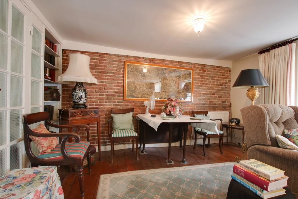 Drawing room