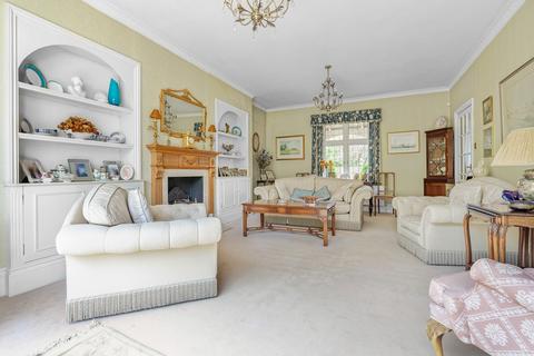 undefined, Station Crescent, Ashford, TW15