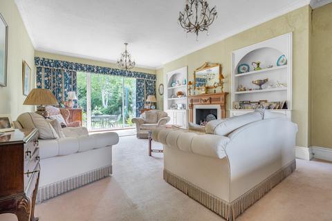 undefined, Station Crescent, Ashford, TW15