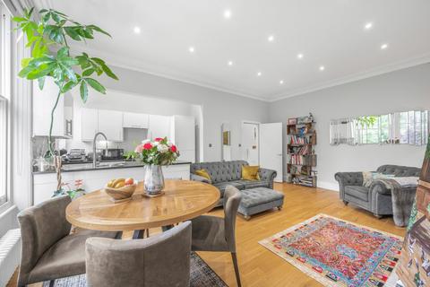 1 bedroom flat for sale, Canfield Gardens, South Hampstead, London