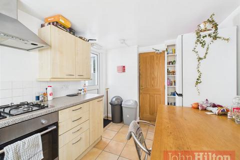 4 bedroom house to rent, Elm Grove, Brighton