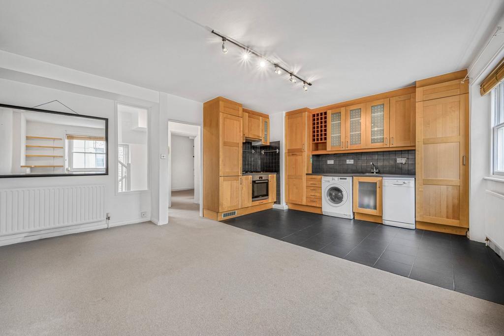 Reception/Kitchen
