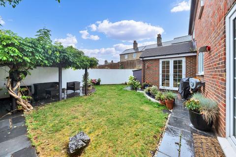 3 bedroom detached house for sale, Princes Mews, Royston SG8