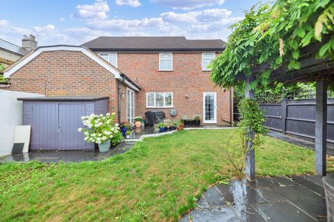 3 bedroom detached house for sale, Princes Mews, Royston SG8
