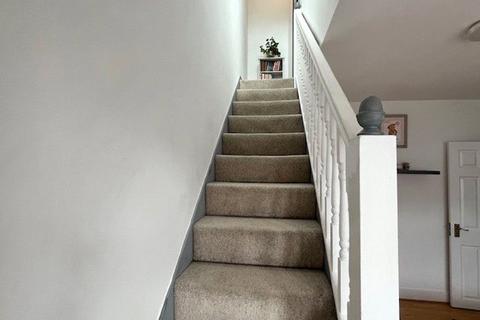 79 Woodfield Drive, East Barnet, Barnet, EN4 8PD