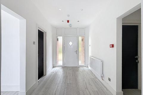262 Birches Head Road, Stoke-on-trent, ST1 6NA