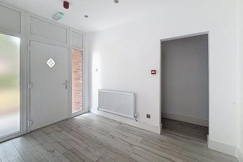 262 Birches Head Road, Stoke-on-trent, ST1 6NA