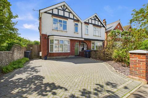 3 bedroom flat for sale, St. Michaels Road, Worthing, BN11 4RY