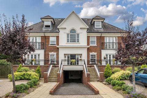 undefined, White Lion Gate, Cobham, Surrey, KT11