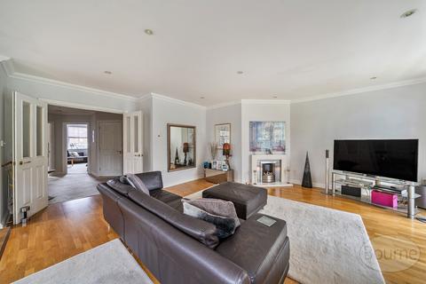 undefined, White Lion Gate, Cobham, Surrey, KT11