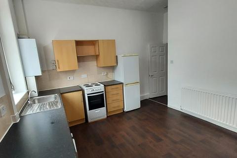 2 bedroom terraced house to rent, Garston St , Bury BL9
