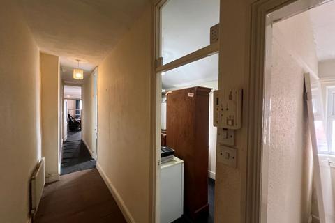 2 bedroom flat for sale, Flat 1, 440 Chester Road North, Sutton Coldfield, B73 6RG