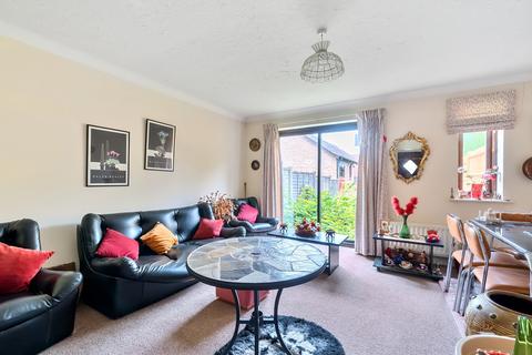 3 bedroom end of terrace house for sale, Eden Road, Southampton SO18
