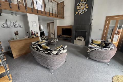 undefined, Beach Road, Porth Ceiriad, Cilan, Pwllheli