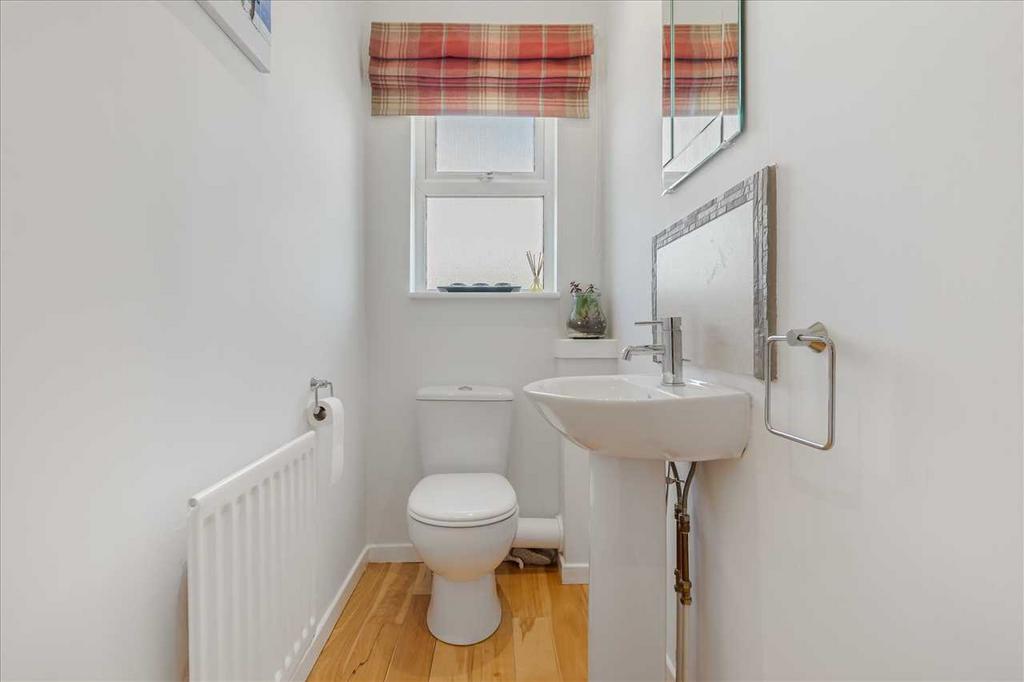 Lower Level WC