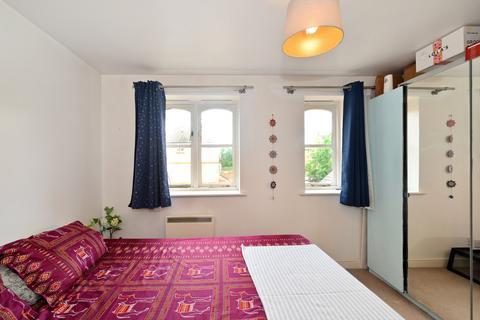 56 Wheat Sheaf Close, London, E14 9UU