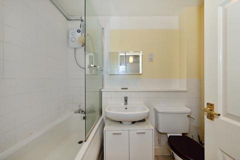 56 Wheat Sheaf Close, London, E14 9UU